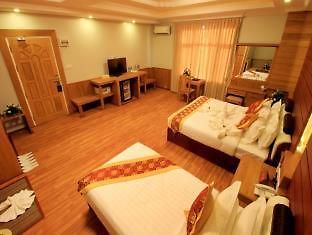 Inle Cherry Queen Hotel Nyaung Shwe Exterior photo